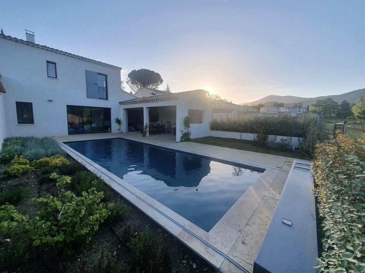 Onze Villa In Provence, Mont Ventoux, New Luxury Villa, Private Pool, Stunning Views, Outdoor Kitchen, Big Green Egg Malaucène المظهر الخارجي الصورة