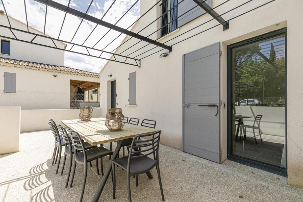 Onze Villa In Provence, Mont Ventoux, New Luxury Villa, Private Pool, Stunning Views, Outdoor Kitchen, Big Green Egg Malaucène المظهر الخارجي الصورة