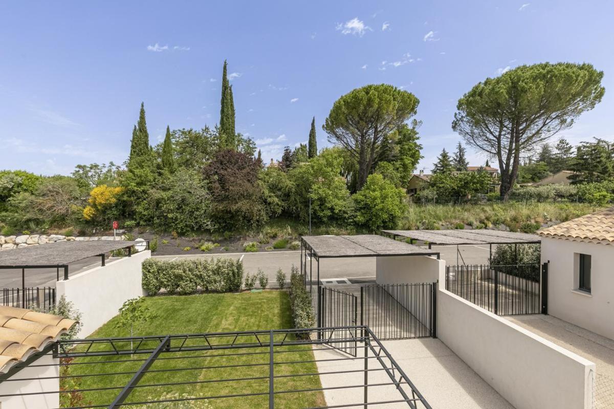 Onze Villa In Provence, Mont Ventoux, New Luxury Villa, Private Pool, Stunning Views, Outdoor Kitchen, Big Green Egg Malaucène المظهر الخارجي الصورة